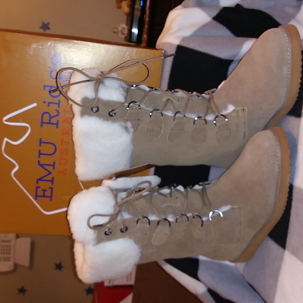 EMU RIDGE LACE UP  BOOTS - Picture 5 of 12
